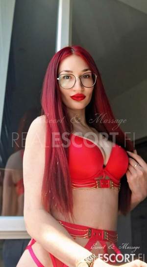 Aysha New