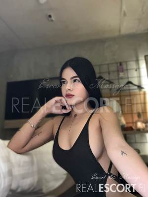 Mia GFE  Latin💓