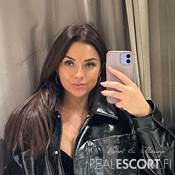 Julia Beauty