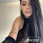 Charllote Latina party girl 🔥