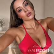 Adriana25