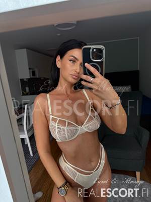 💎 Tina 💎