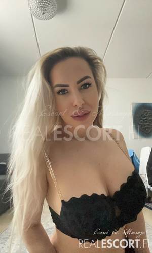 Playmate Linda
